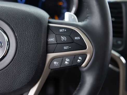 Used 2014 Jeep Grand Cherokee Overland w/ Advanced Technology Group image 40