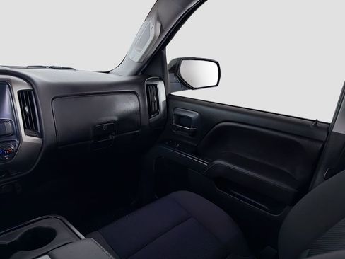 Used 2018 Chevrolet Silverado 1500 LT w/ All Star Edition image 24