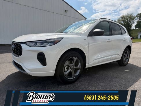 Used 2024 Ford Escape ST-Line w/ Tech Pack #1 AWD/4WD image 1