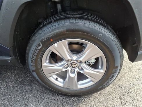 Certified 2025 Toyota RAV4 XLE image 25