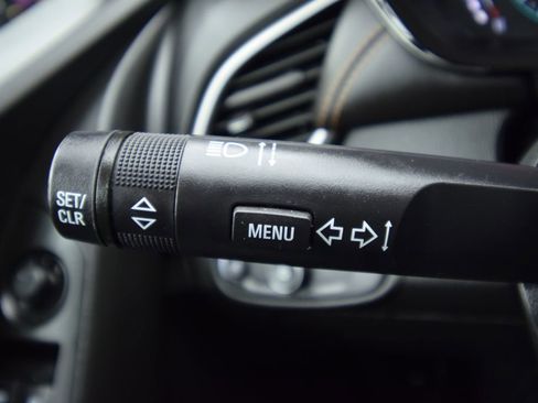 Used 2020 Chevrolet Trax LS image 29