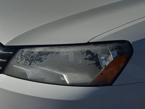 Used 2014 Volkswagen Passat 1.8T SE image 10