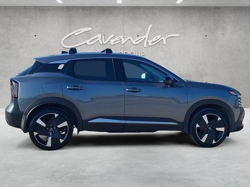 Certified 2026 Nissan Kicks SR w/ Cold Weather Package AWD/4WD image 17