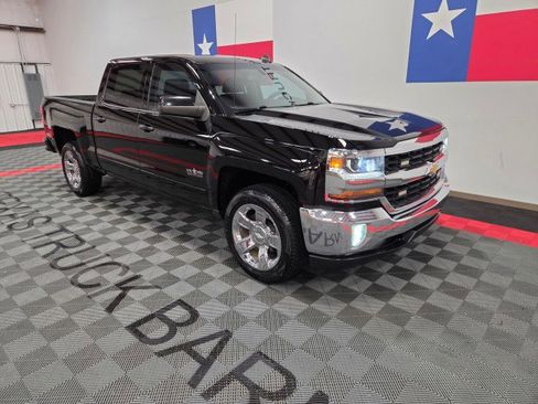 Used 2018 Chevrolet Silverado 1500 LT w/ LT Eassist Package image 24
