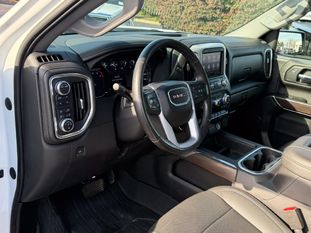 Used 2022 GMC Sierra 1500 SLT w/ SLT Premium Package AWD/4WD image 25
