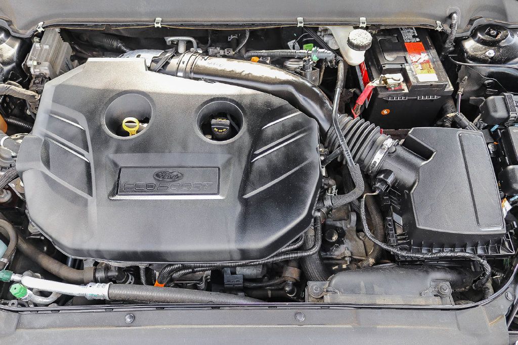 Used 2017 Ford Fusion SE w/ Equipment Group 201A FWD image 28