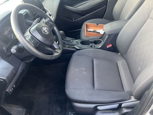 Used 2024 Toyota Corolla LE FWD image 8