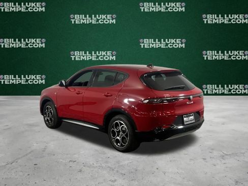 Used 2024 Alfa Romeo Tonale Ti image 8