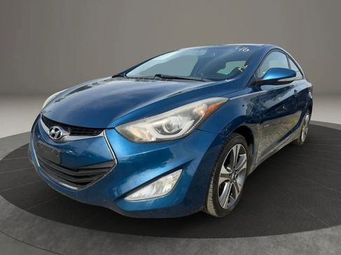 Used 2014 Hyundai Elantra w/ Option Group 2 FWD image 1