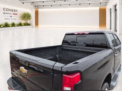 Used 2024 Chevrolet Silverado 1500 High Country w/ High Country Premium Package RWD image 44