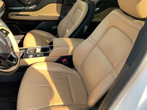 Used 2022 Lincoln Corsair Reserve w/ Elements Package AWD/4WD image 17