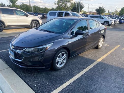 Used 2017 Chevrolet Cruze LT w/ Sun And Sound Package FWD image 1