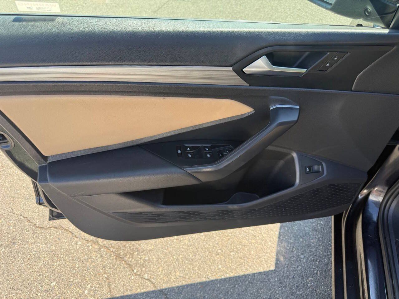 Used 2019 Volkswagen Jetta SEL FWD image 18