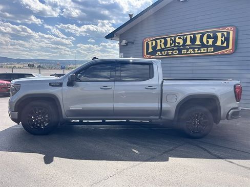Used 2025 GMC Sierra 1500 Elevation AWD/4WD image 8