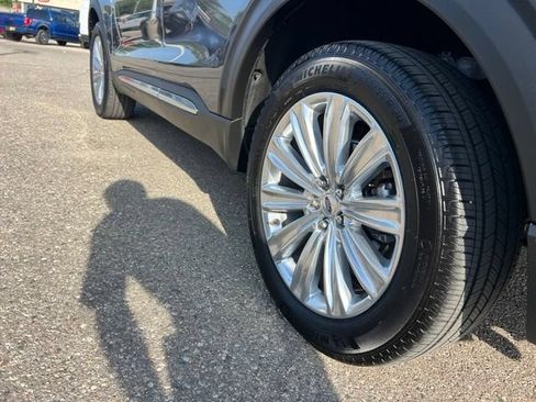 Certified 2024 Ford Explorer Limited w/ Limited Technology Package AWD/4WD image 28