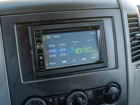 Used 2016 Mercedes-Benz Sprinter 3500 image 28