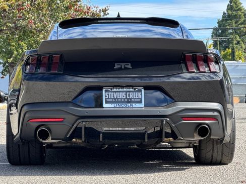 Used 2024 Ford Mustang GT w/ GT Performance Package image 5