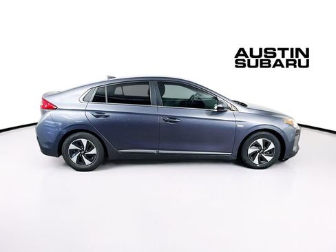 Used 2017 Hyundai Ioniq SEL image 8