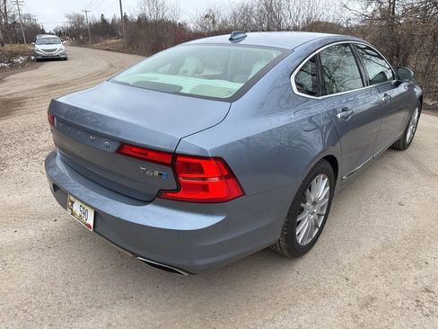 Used 2017 Volvo S90 T6 Inscription w/ Vision Package image 11