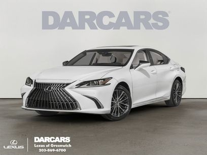 New 2025 Lexus ES 300h w/ Premium Package