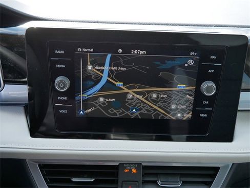 New 2025 Volkswagen Taos SEL image 12