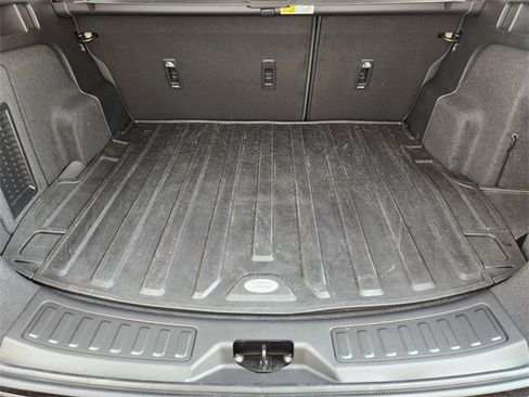 New 2025 Land Rover Discovery Sport S image 22