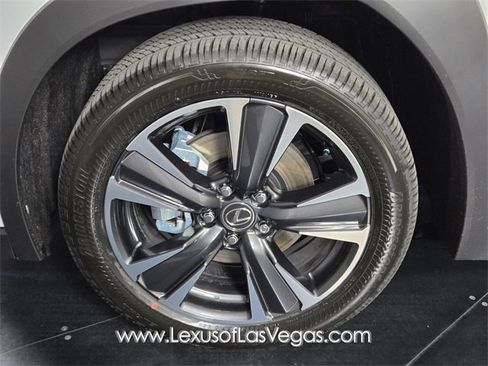 New 2026 Lexus UX 300h FWD image 9