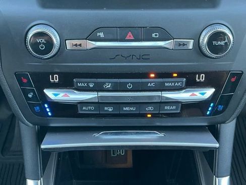 Used 2020 Ford Explorer ST AWD/4WD image 30