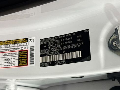 Used 2024 Toyota Grand Highlander XLE image 34