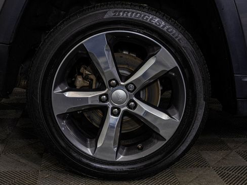 Used 2021 Jeep Grand Cherokee L Limited image 55