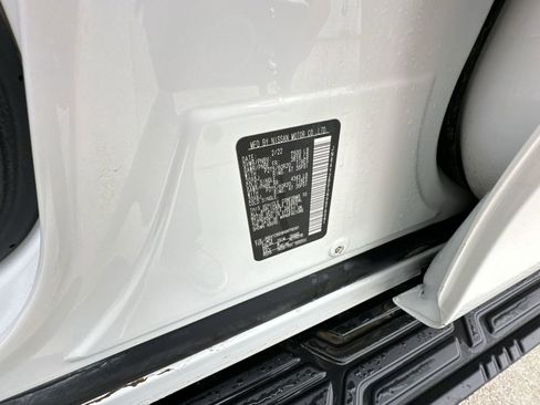 Used 2022 Nissan Armada SL AWD/4WD image 35