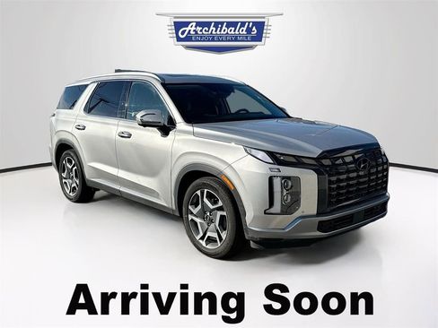 Used 2025 Hyundai Palisade Limited image 1