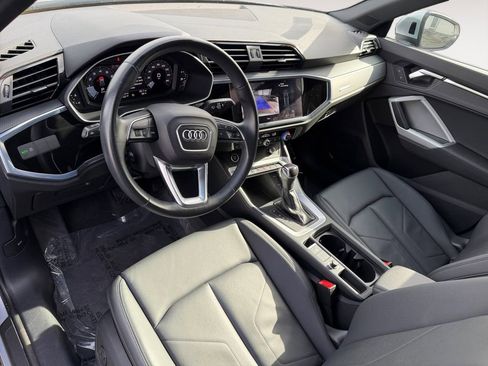 Used 2022 Audi Q3 2.0T Premium image 16