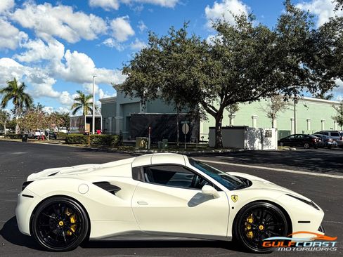 Used 2018 Ferrari 488 Spider image 69