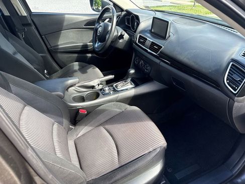 Used 2016 MAZDA MAZDA3 i Touring FWD image 14