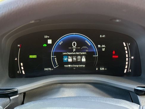 Used 2025 Toyota Camry LE image 32