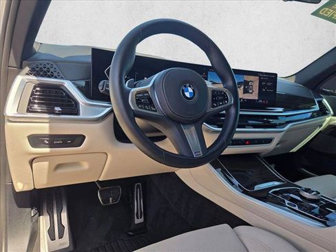 Used 2024 BMW X5 xDrive40i w/ Executive Package AWD/4WD image 10