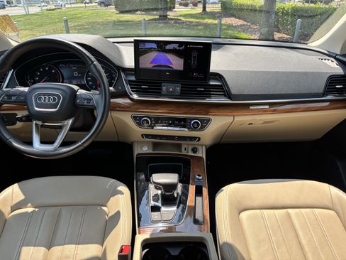 Used 2023 Audi Q5 2.0T Premium w/ Convenience Package AWD/4WD image 30