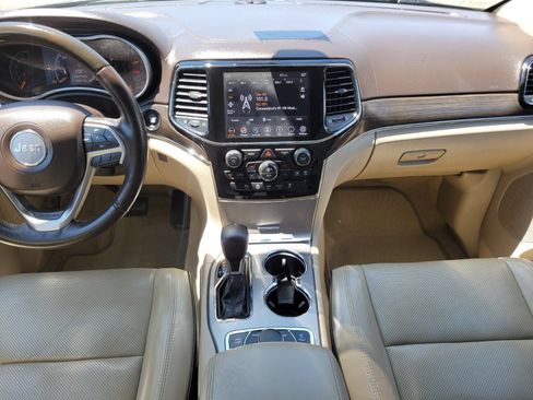 Used 2020 Jeep Grand Cherokee Overland AWD/4WD image 15