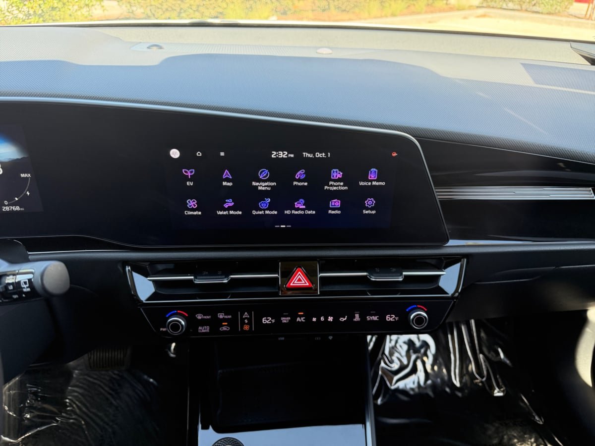 Used 2023 Kia Niro Wind FWD image 15