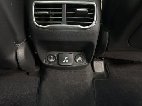 Used 2023 Hyundai Santa Fe Calligraphy AWD/4WD image 39