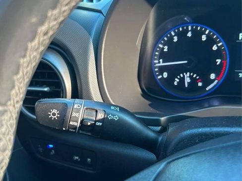 Used 2019 Hyundai Kona SEL w/ SEL Tech Package 02 FWD image 23
