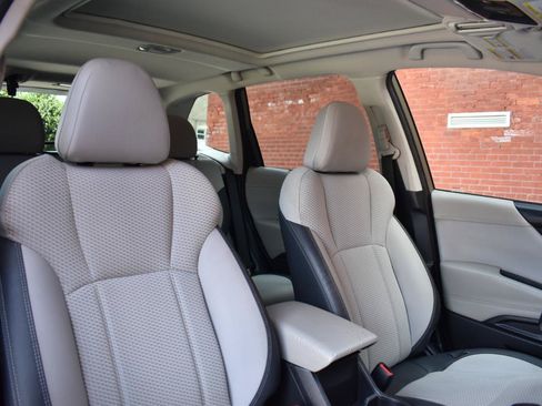 Used 2020 Subaru Forester Premium w/ Popular Package #1 AWD/4WD image 18
