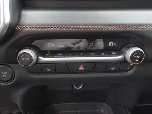Used 2025 MAZDA CX-50 AWD 2.5 Hybrid w/ Premium Pkg image 21