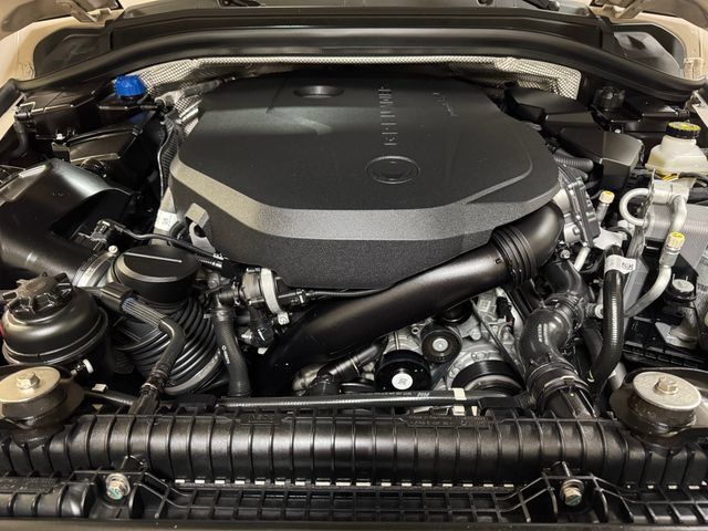 Used 2025 INEOS Grenadier Station Wagon AWD/4WD image 20