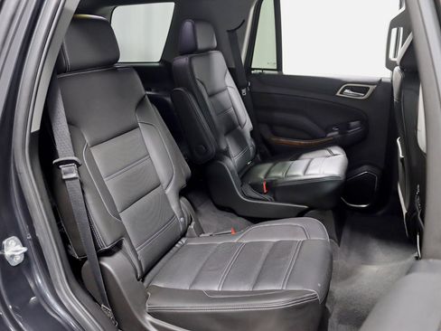 Used 2020 GMC Yukon Denali w/ Denali Premium Package AWD/4WD image 29