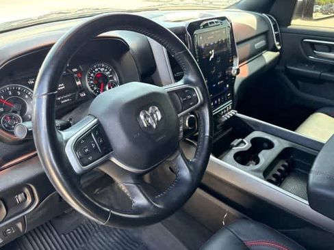 Used 2021 RAM 1500 Big Horn AWD/4WD image 10
