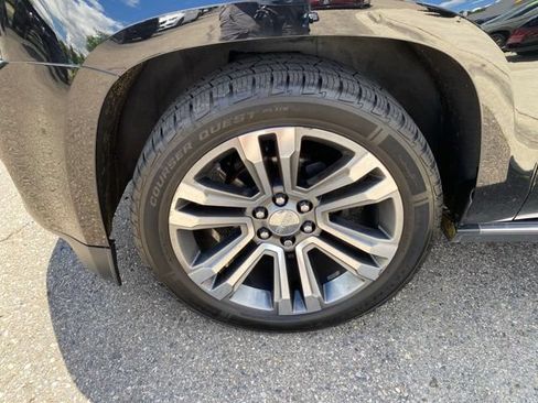 Used 2019 GMC Yukon Denali w/ Denali Ultimate Package AWD/4WD image 13