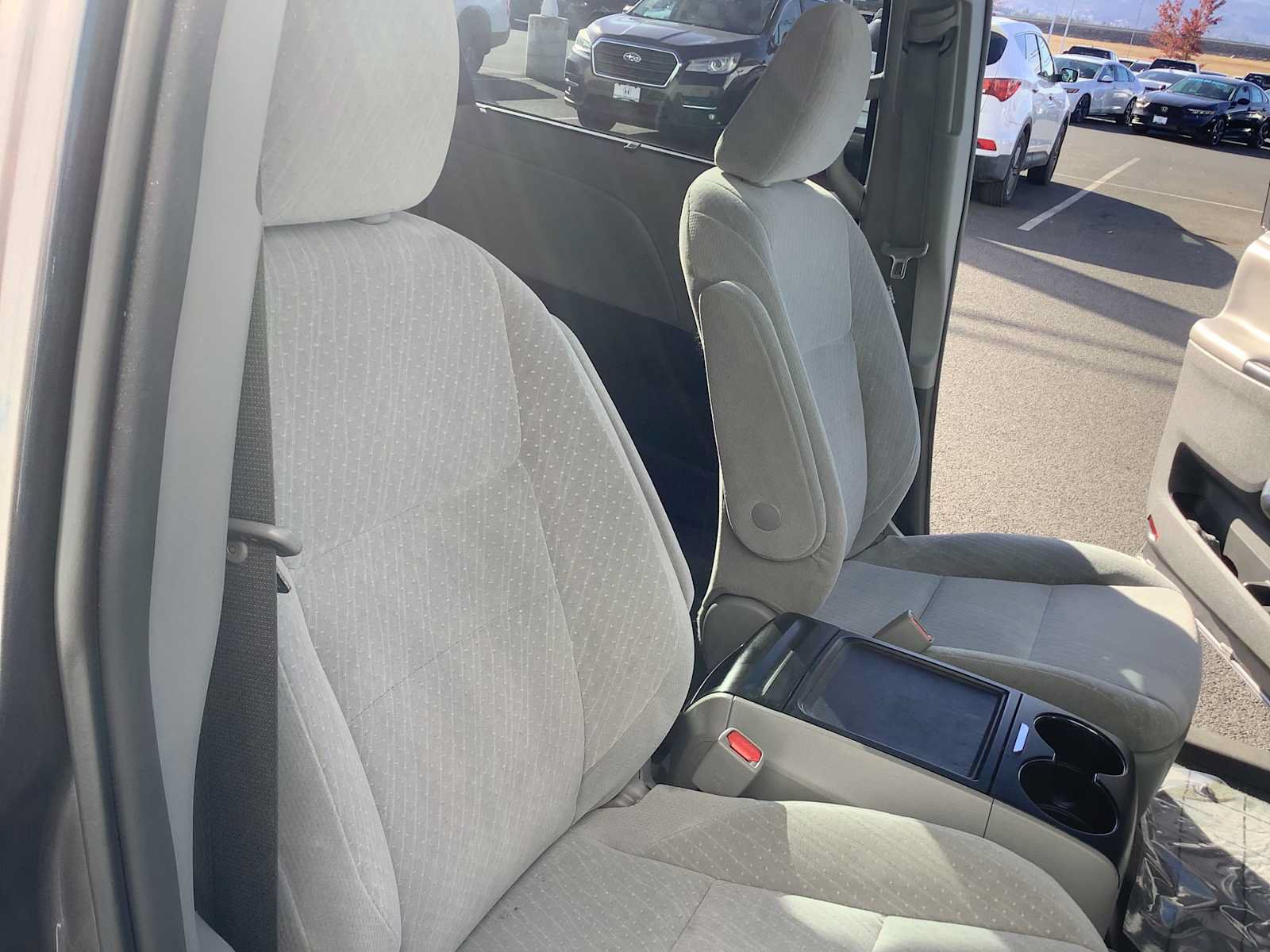 Used 2017 Toyota Sienna LE FWD image 14