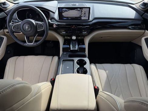 Used 2025 Acura MDX w/ Advance Package image 9